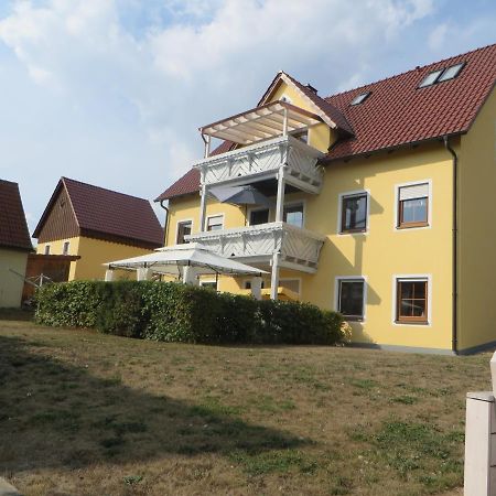 Pension-Gaestehaus Kueblboeck Нойалбенройт Екстериор снимка